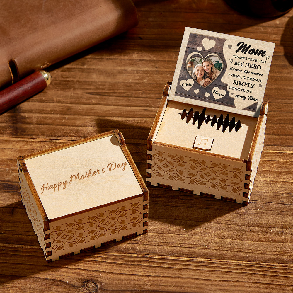 Personalized wooden music box, engraved with Happy Mother's Day, custom heart music box gift for mother
