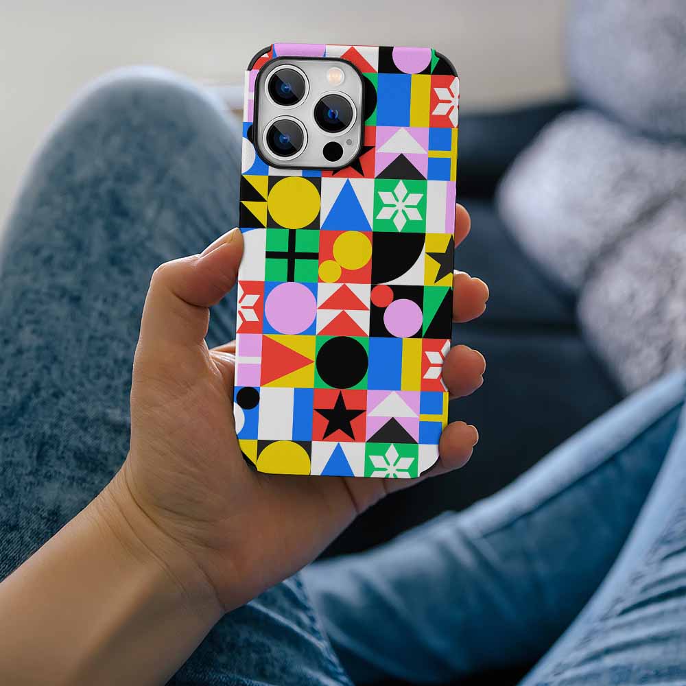 iPhone 13 Fiber Skin Case with Colorful Geometric Pattern