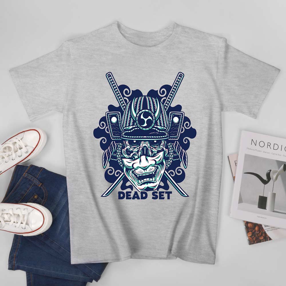 White cotton men's T-shirt with blue samurai skull design and "DEAD SET" text. Ideal for leisure and events.