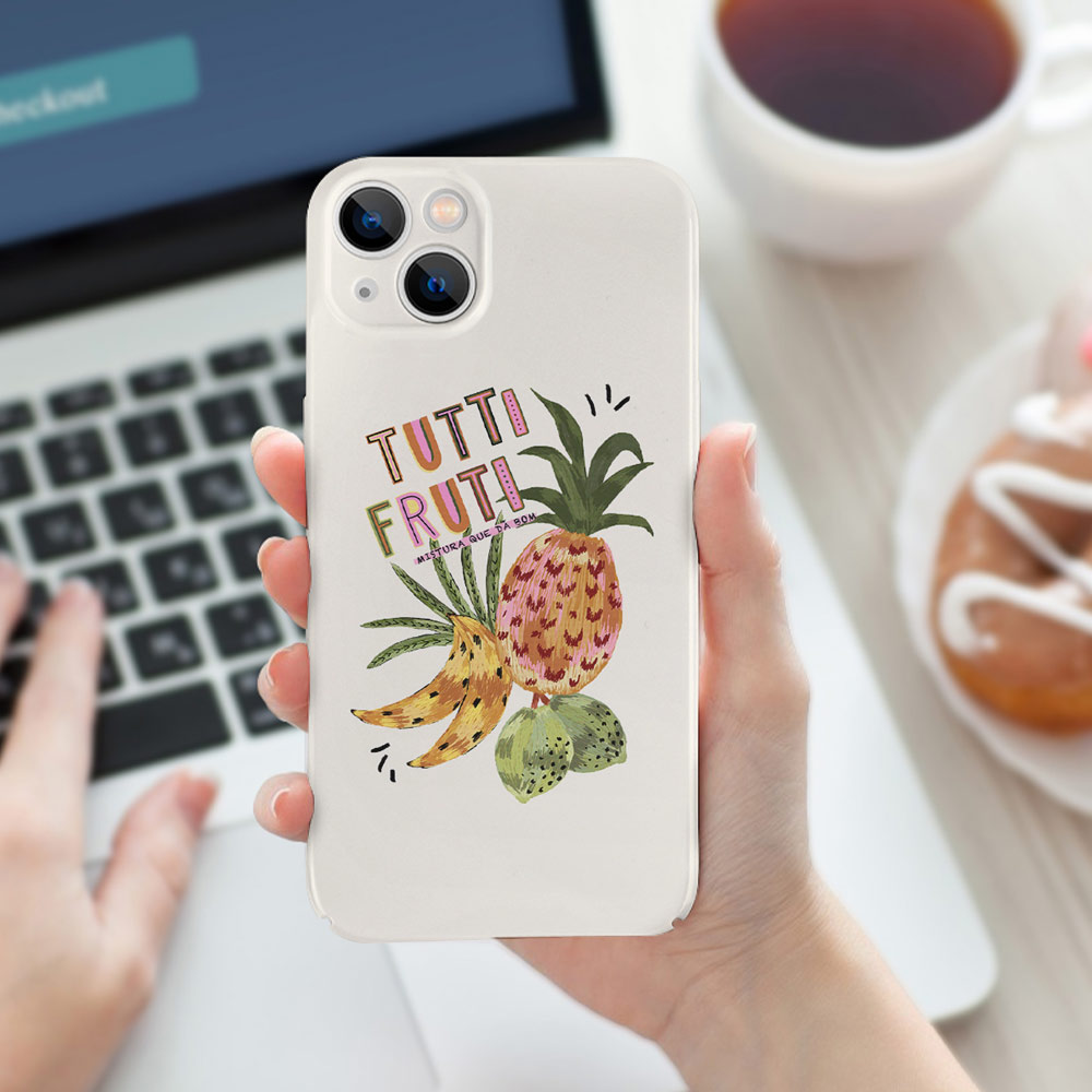 iPhone 14 case with 'TUTTI FRUTTI' pineapple design, PC plastic, scratch-resistant.