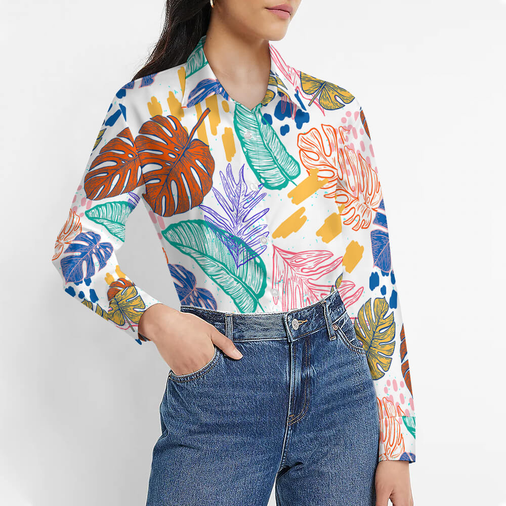 Women's floral shirt with long sleeves and button closure, perfect for various occasions