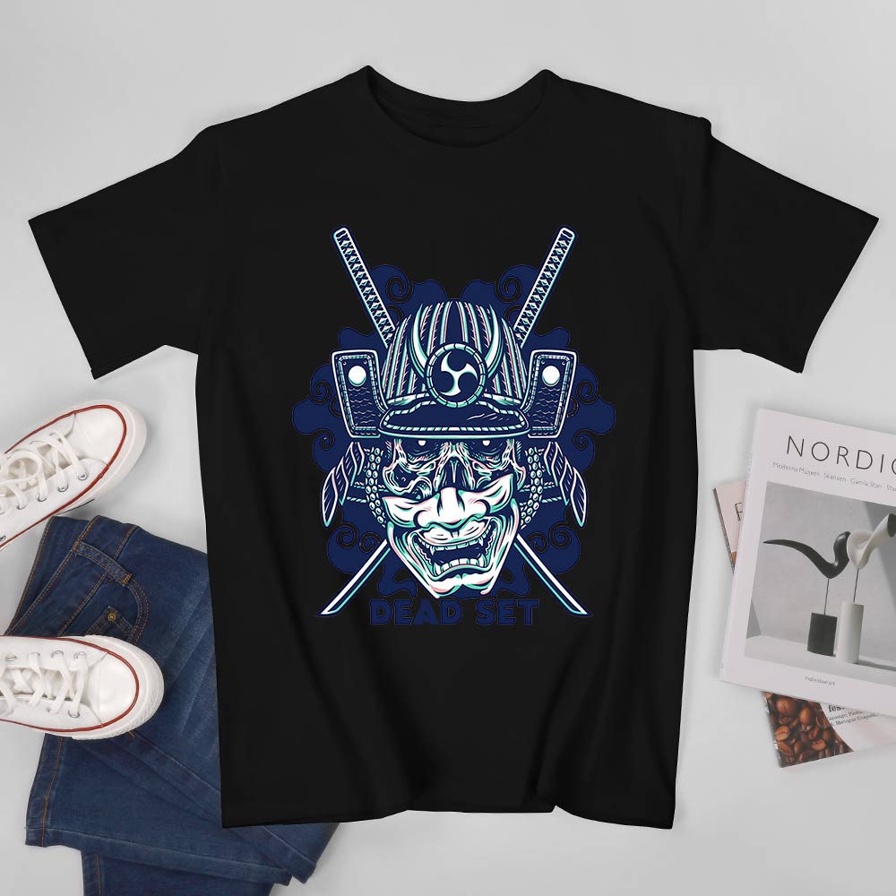 Black cotton men's T-shirt with blue samurai skull design for leisure.
