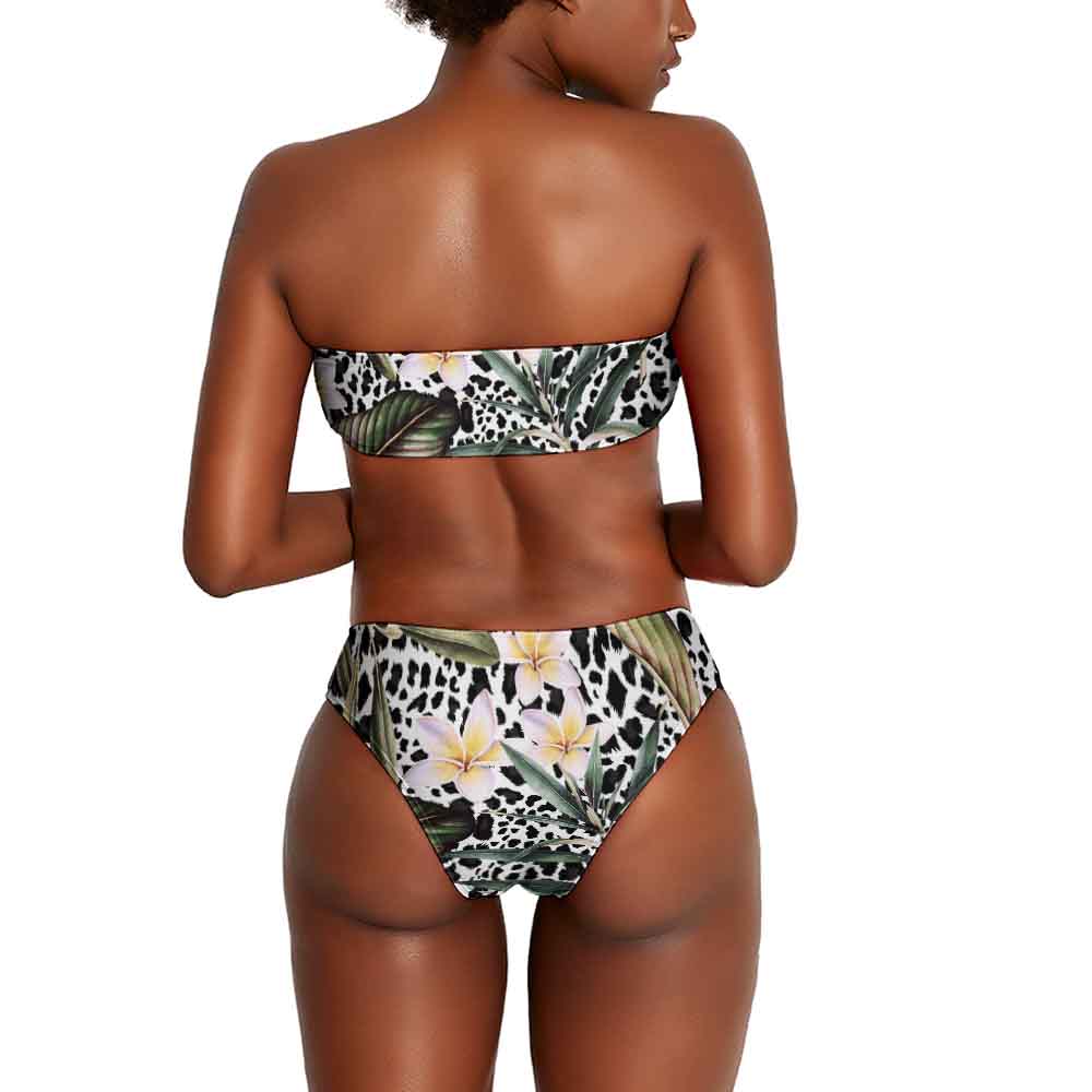 Floral strapless bikini swimsuit, perfect for summer beachwear. Made of polyester and spandex, ideal for tropical vacations.