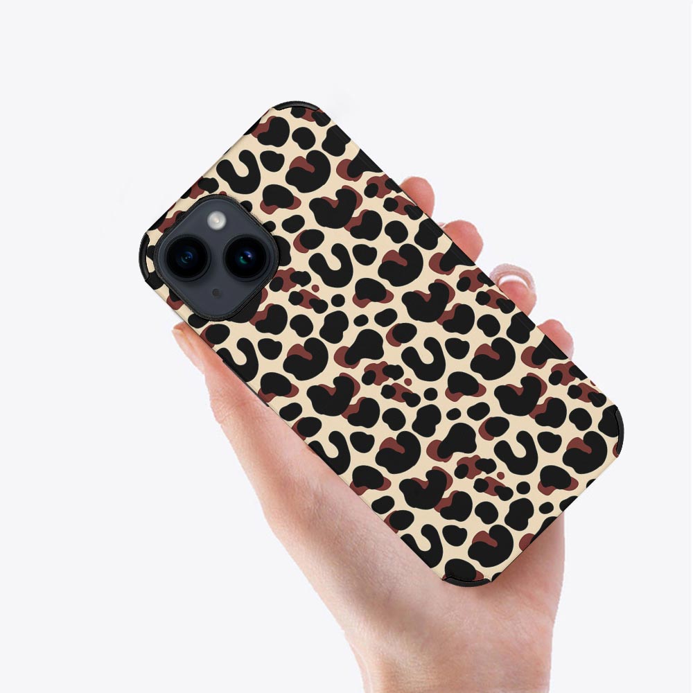 iPhone 14 fiber skin case with leopard print design, scratch-resistant and stylish.