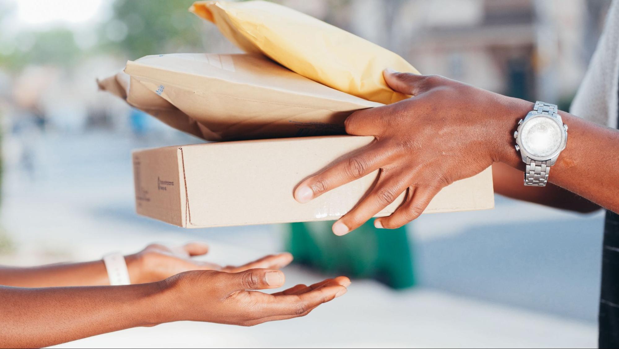 Testing a US Dropshipping Supplier with a Sample Package