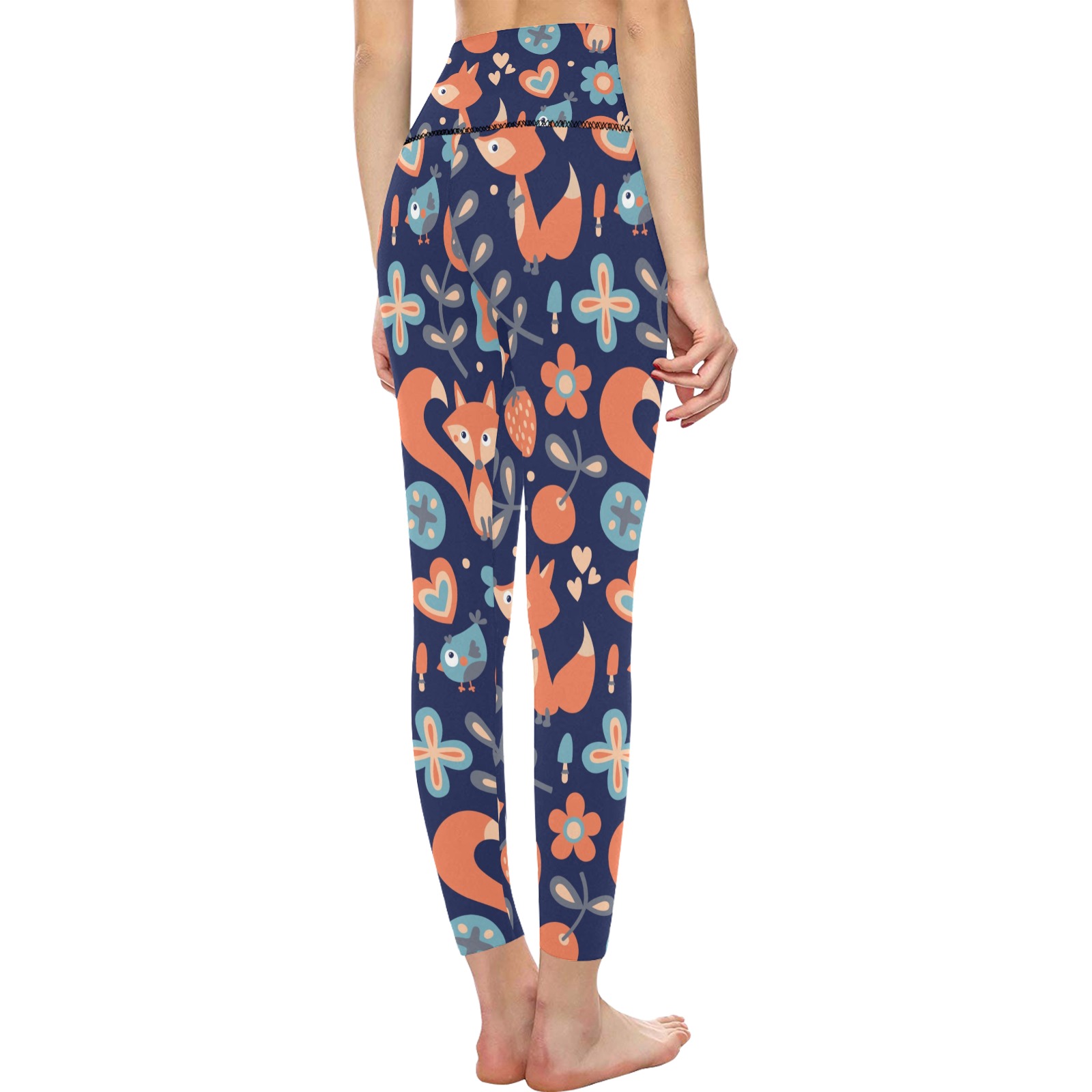 Model L36 Women's high-waisted leggings, abstract floral print, yoga & fitness.