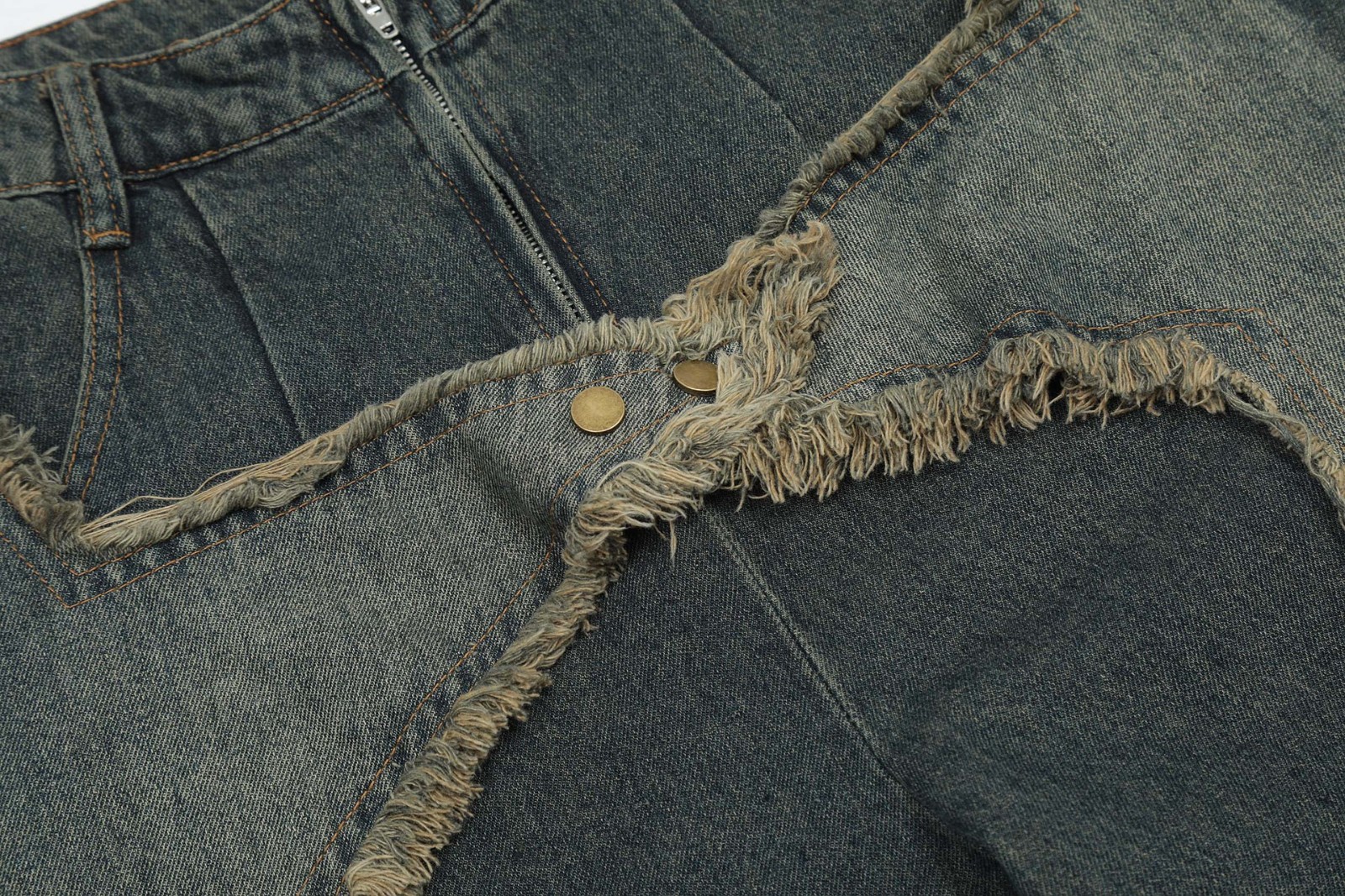 3D822343D7A5A7CD2724C692B4844D69.jpg