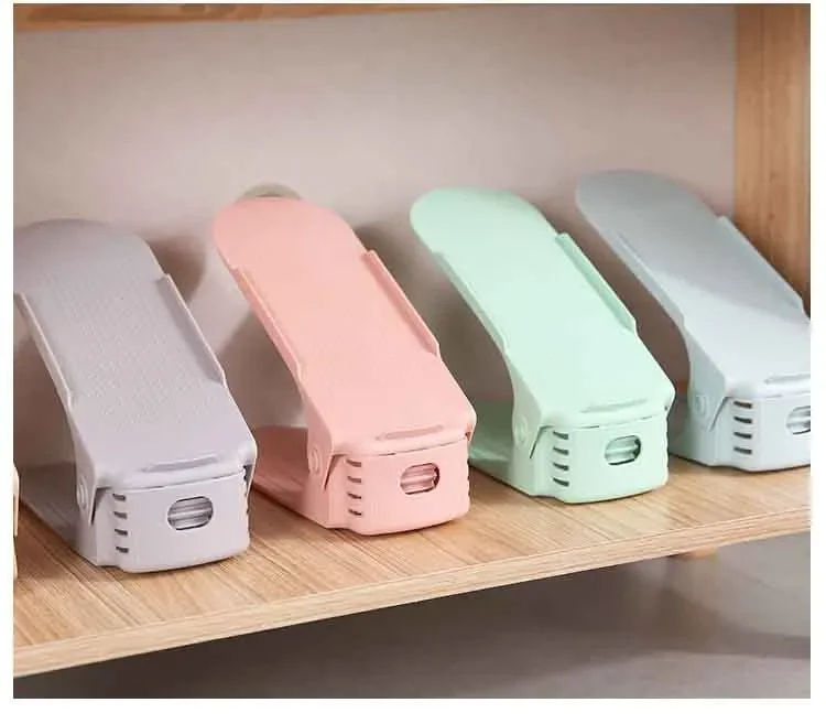 Close view of the dotted anti-slip shoe platform on a rack