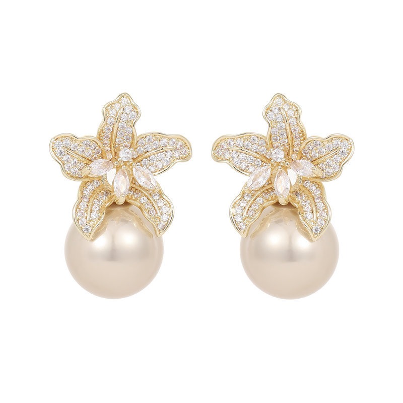 French elegant lily flower pearl earrings