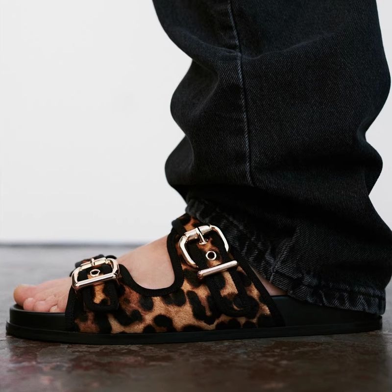Printed round toe flat bottom buckle thick sole casual sandals and slippers for women image 5