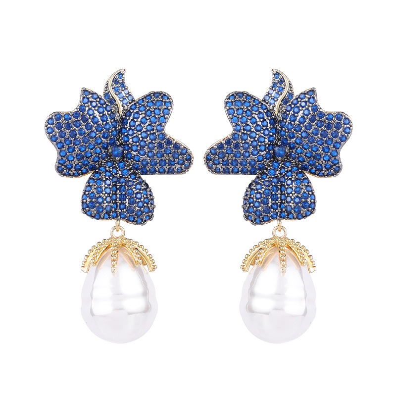 Fashionable new earrings, high-end heavy industry, exaggerated zircon earrings, flower baroque pearl