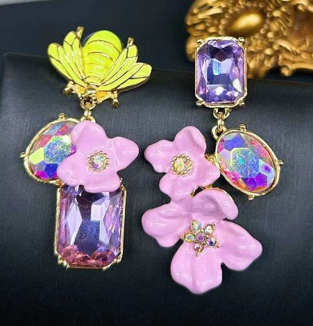 Retro animal bee flower necklace pink sweet cute temperament colorful earrings
