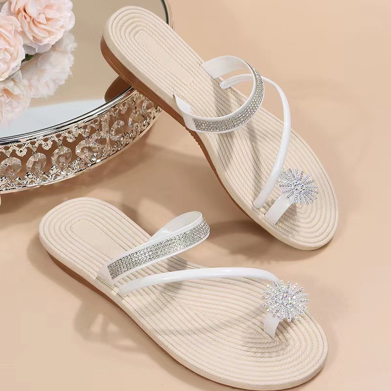 Toe sandals women's outdoor beach sandals rhinestone flat slippers image 11