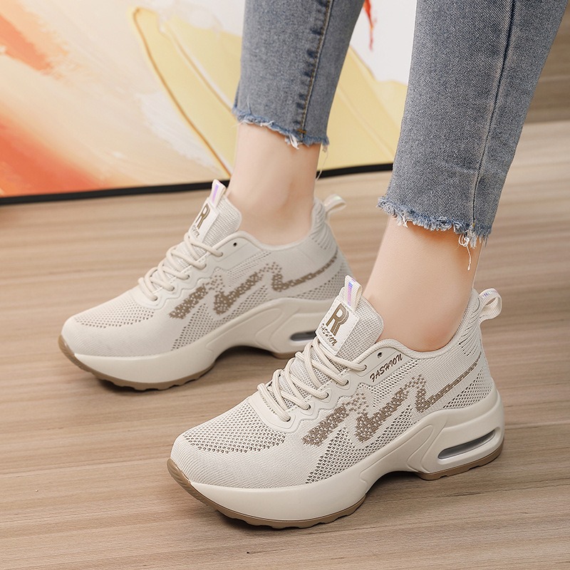 Inner height increasing women's sports shoes mesh breathable white shoes thick soled shoes soft soled shoes image 6