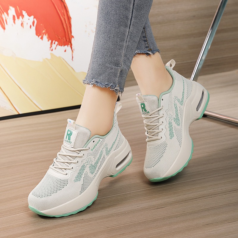 Inner height increasing women's sports shoes mesh breathable white shoes thick soled shoes soft soled shoes image 9