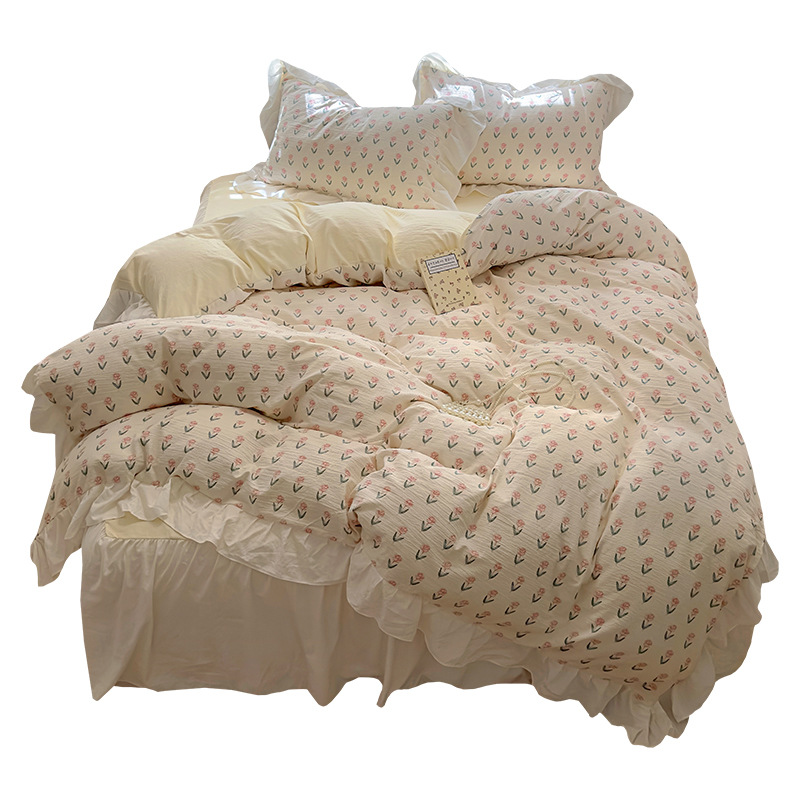 Skin friendly French romantic lace washed cotton printed bed bedding skirt four piece set of bed
