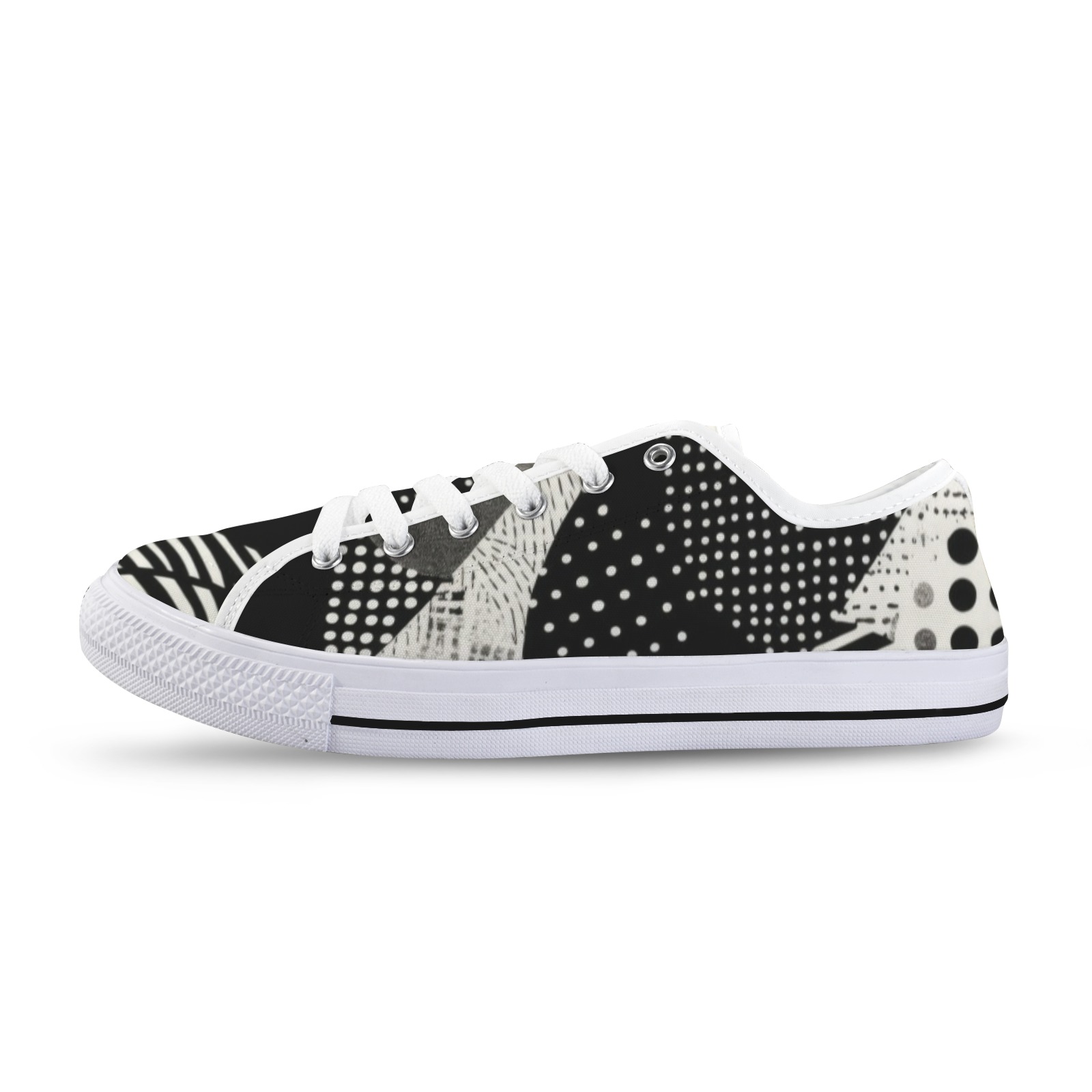 Seattle Low Top Men's Shoes in black and white canvas. Lace-up closure with a white rubber sole, perfect for men's fashion.