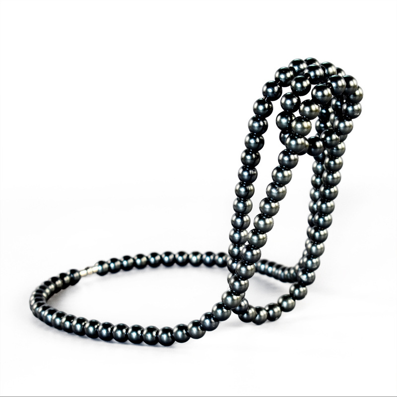 Metal Wine Rack with Pearl Necklace Design, Creative Magic Floating Wine Bottle Holder, Home Desktop