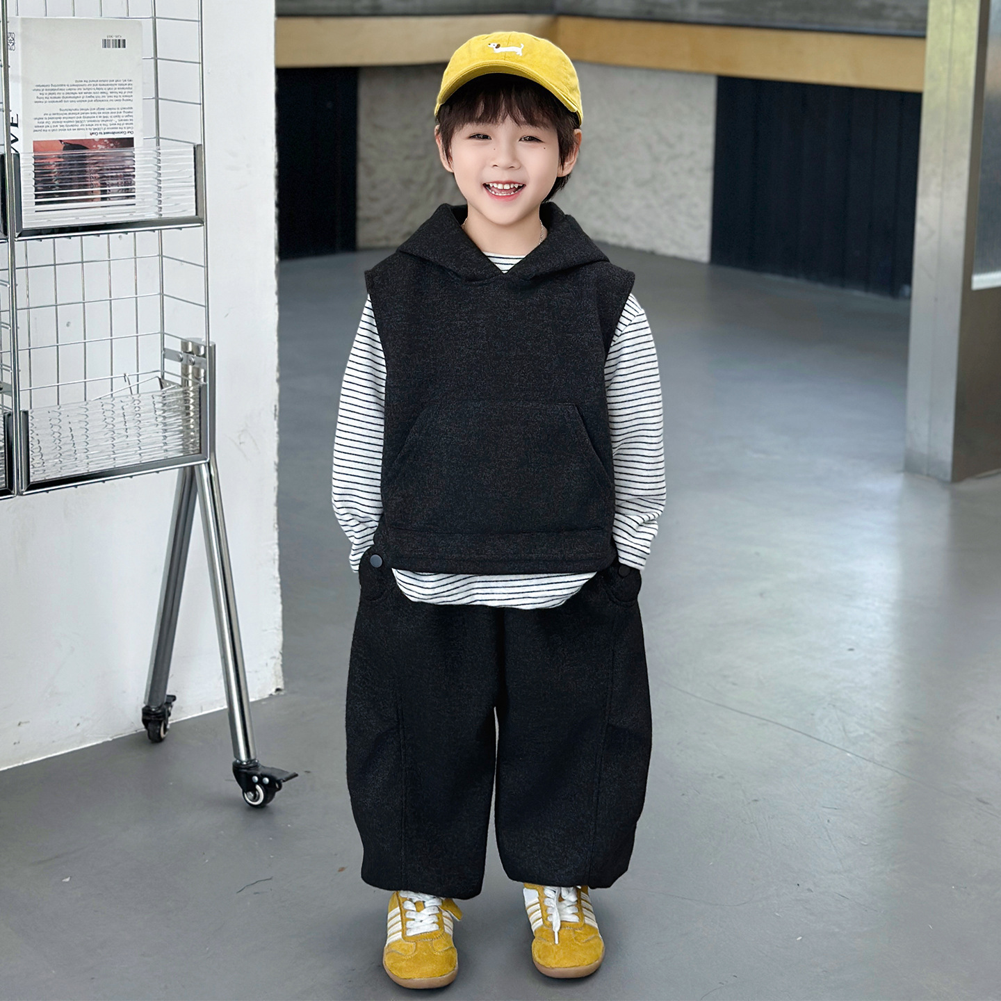 Boys Autumn Casual Hooded Vest Base Shirt Pants Three-Piece Set