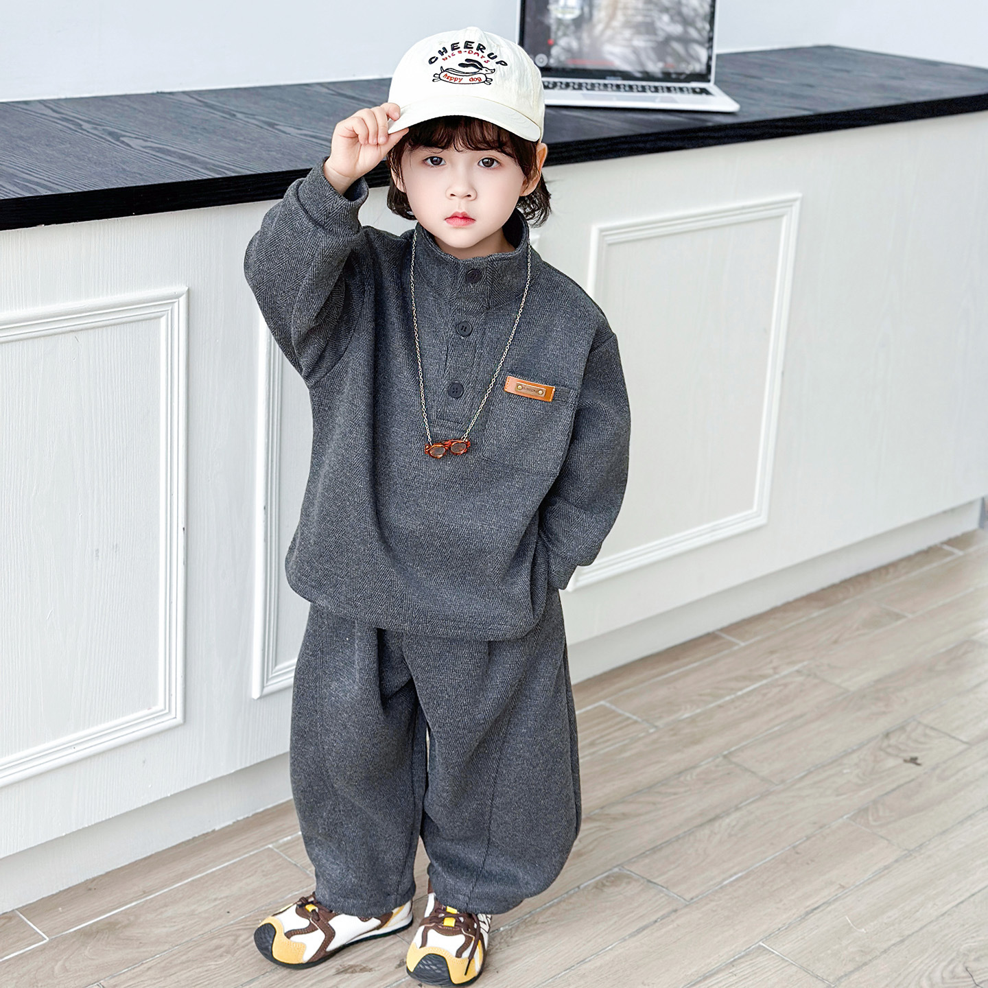 Trendy Long Sleeve Hooded Boys Two-Piece Hoodie Set